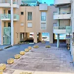Appartement T2 Port Frejus - Wifi Clim