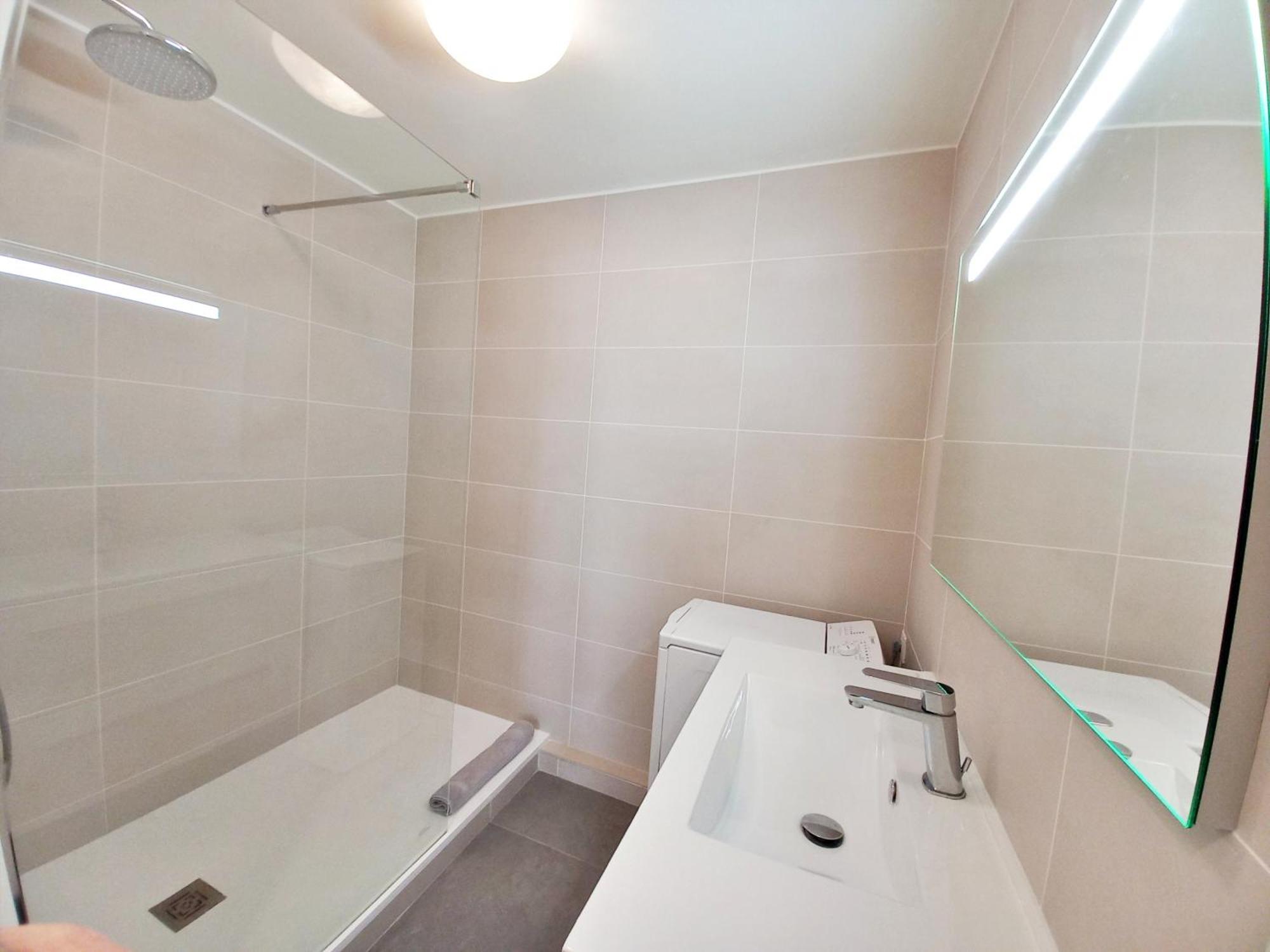 Appartement T2 Port - Wifi Clim Fréjus
